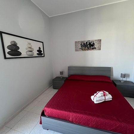 Settetrequattro Rooms 锡拉库扎 外观 照片