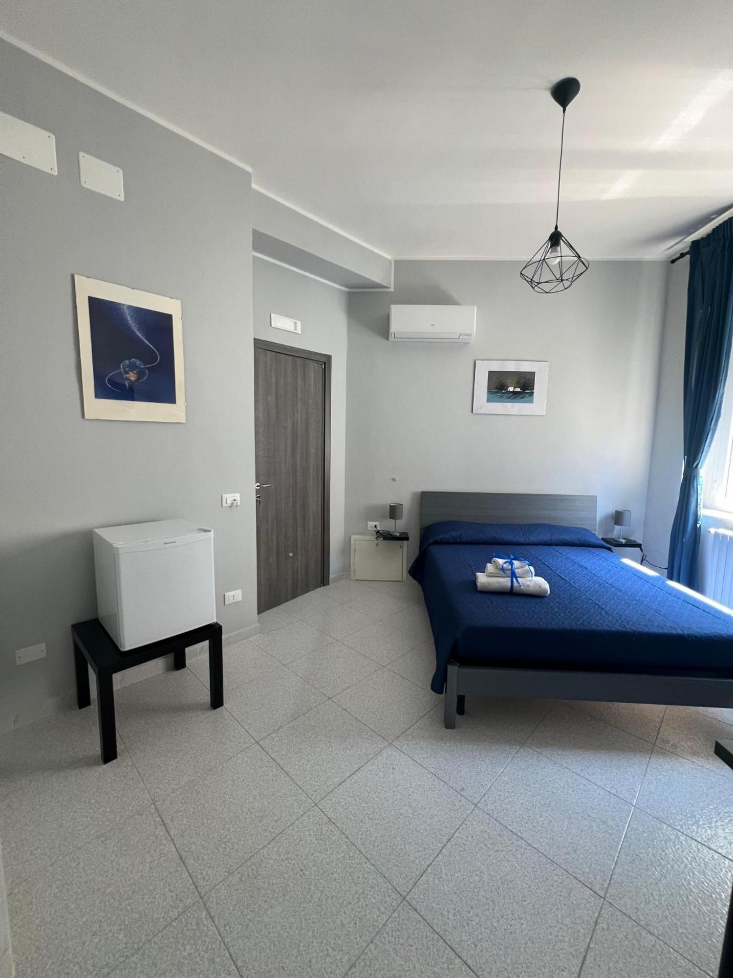 Settetrequattro Rooms 锡拉库扎 外观 照片